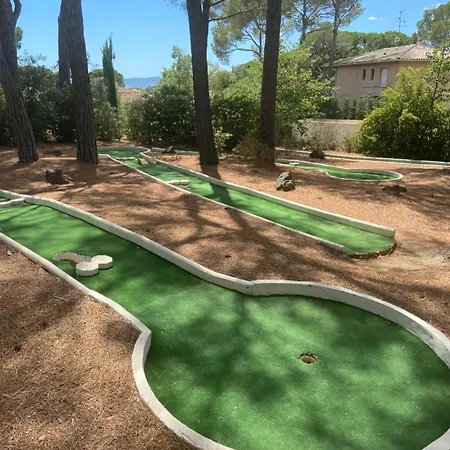 Cote Pinede 1 Saint-Raphael (Var)